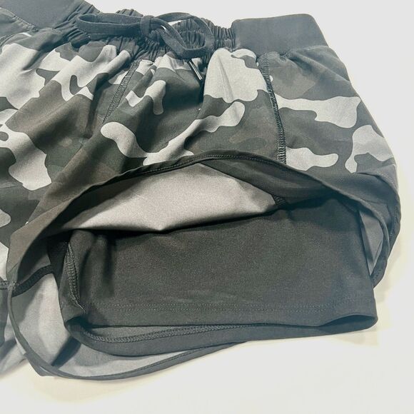 MPG Women's Small Black Gray Camo Lined Running Athletic Workout Shorts - Picture 2 of 6
